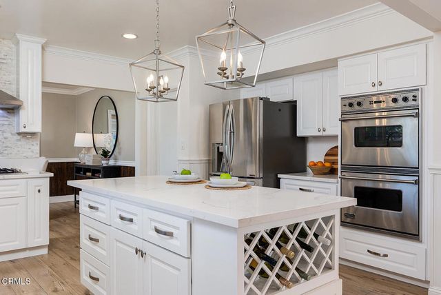 1247 Flanders Road, La Canada Flintridge, CA 91011