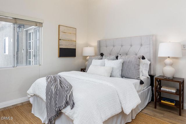 1247 Flanders Road, La Canada Flintridge, CA 91011