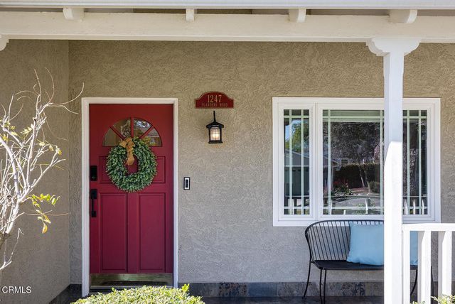 1247 Flanders Road, La Canada Flintridge, CA 91011