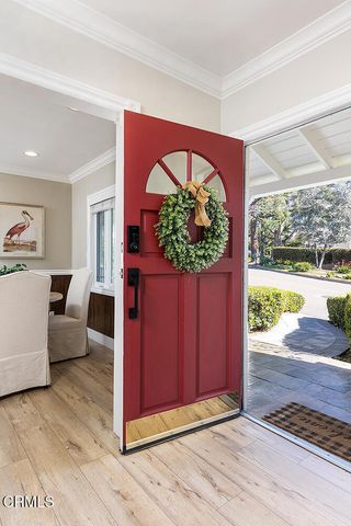 1247 Flanders Road, La Canada Flintridge, CA 91011