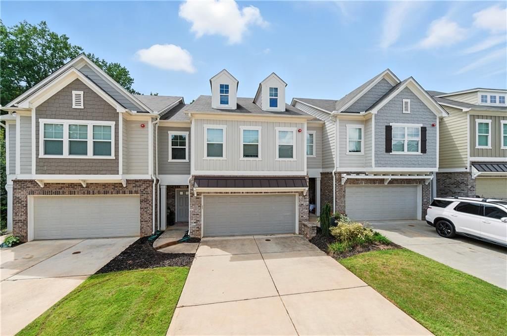 204 Magnolia Creek Way, Woodstock, GA 30188