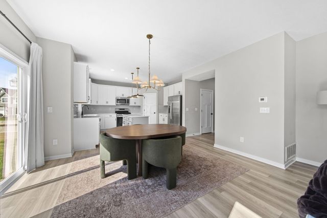 38 Chambers Bay Road, Commercial Point, OH 43116