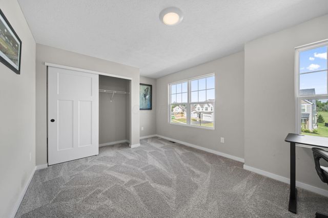 38 Chambers Bay Road, Commercial Point, OH 43116