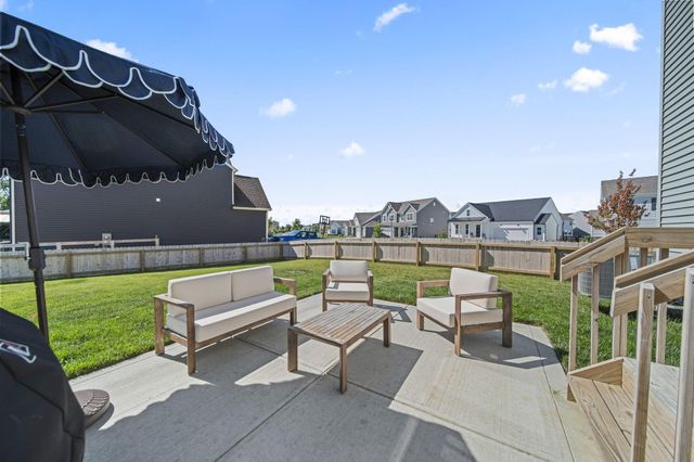 38 Chambers Bay Road, Commercial Point, OH 43116