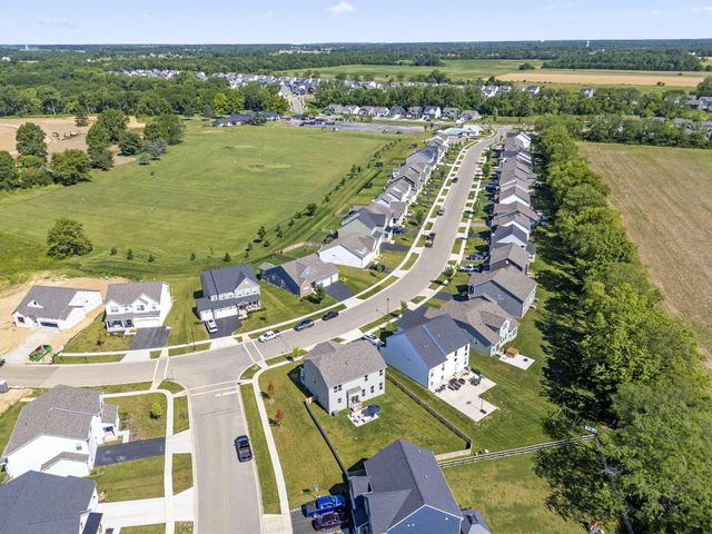 38 Chambers Bay Road, Commercial Point, OH 43116