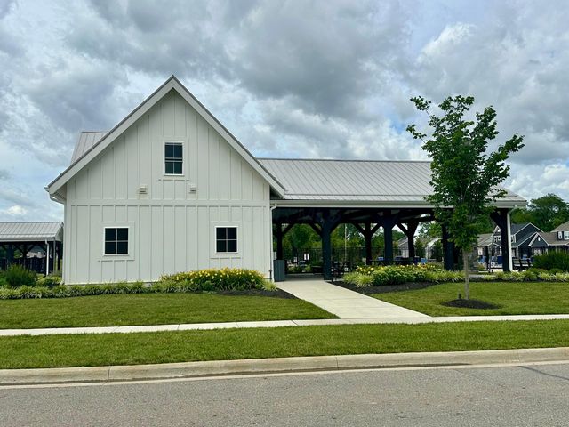 38 Chambers Bay Road, Commercial Point, OH 43116
