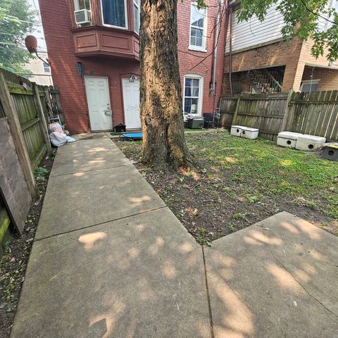 644 N Albany Avenue, Chicago, IL 60612