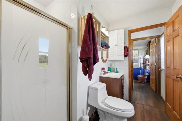 4457 Gillen Road, Odessa, MO 64076