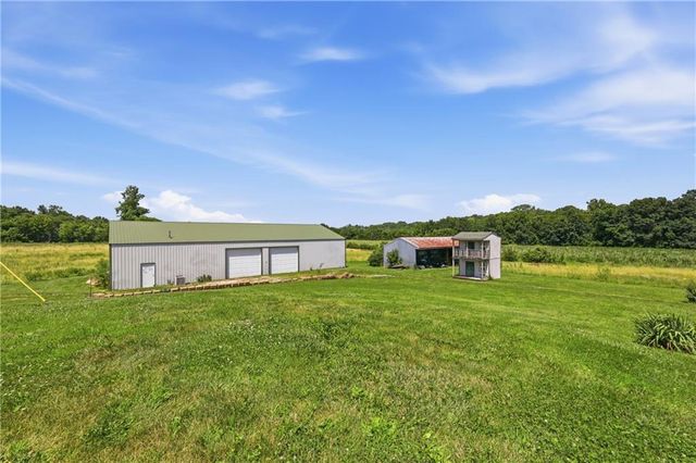 4457 Gillen Road, Odessa, MO 64076