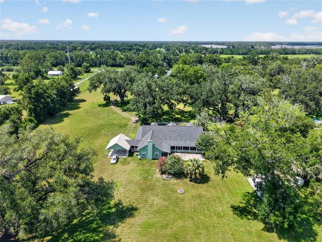 2039 SW STATE ROAD 26, Trenton, FL 32693