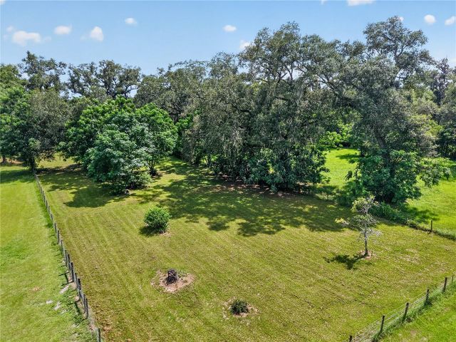 2039 SW STATE ROAD 26, Trenton, FL 32693