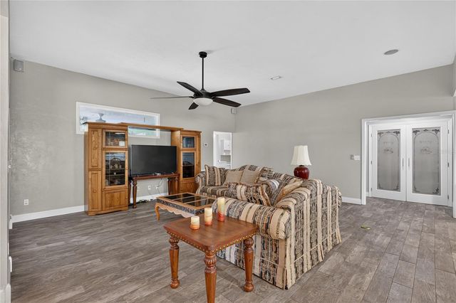 2039 SW STATE ROAD 26, Trenton, FL 32693