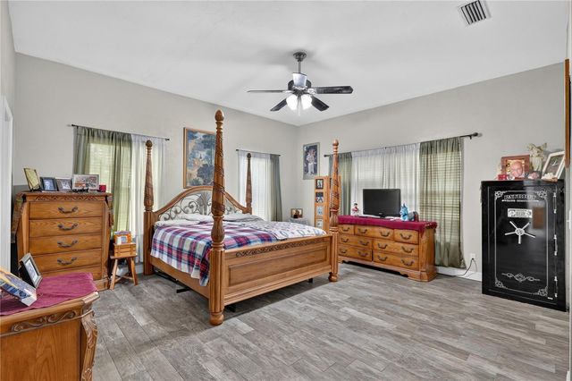2039 SW STATE ROAD 26, Trenton, FL 32693