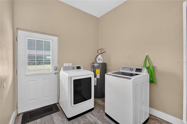 2039 SW STATE ROAD 26, Trenton, FL 32693