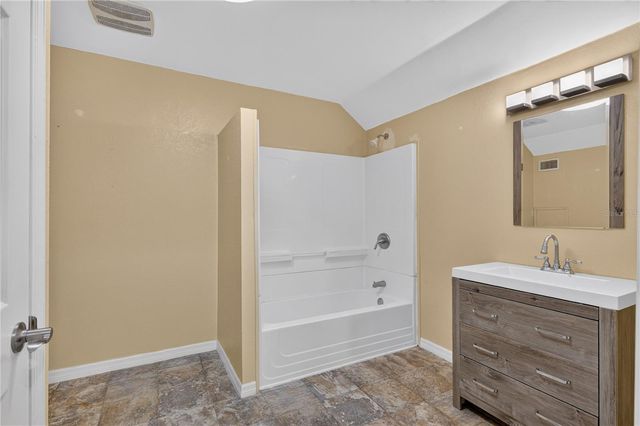 2039 SW STATE ROAD 26, Trenton, FL 32693