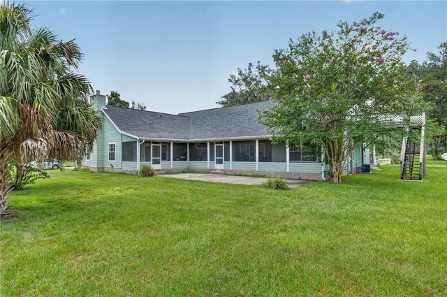 2039 SW STATE ROAD 26, Trenton, FL 32693