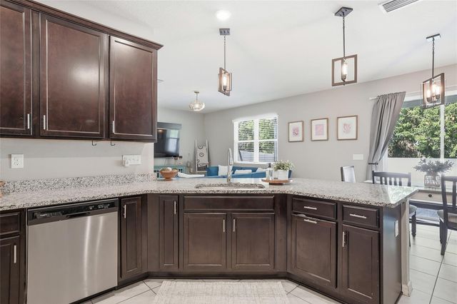 7512 SUNSHINE BRIDGE AVENUE, Gibsonton, FL 33534