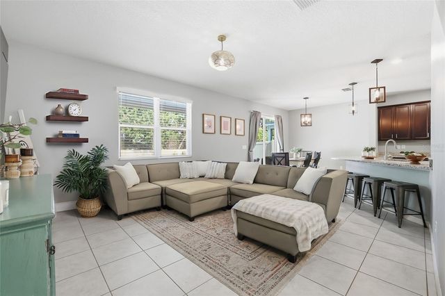 7512 SUNSHINE BRIDGE AVENUE, Gibsonton, FL 33534