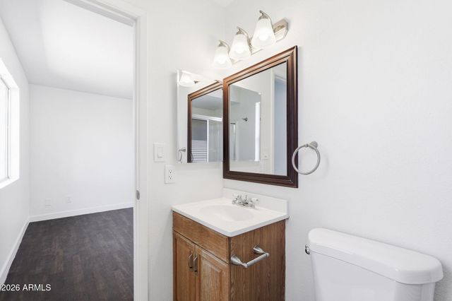 8952 W ROYAL PALM Road, Peoria, AZ 85345