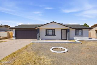 8952 W ROYAL PALM Road, Peoria, AZ 85345