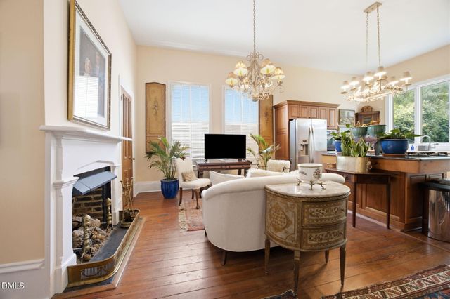 514 E Lane Street, Raleigh, NC 27601