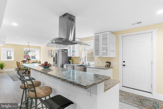 727 61ST AVE, Fairmount Heights, MD 20743