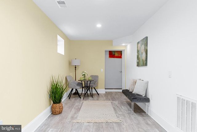 727 61ST AVE, Fairmount Heights, MD 20743