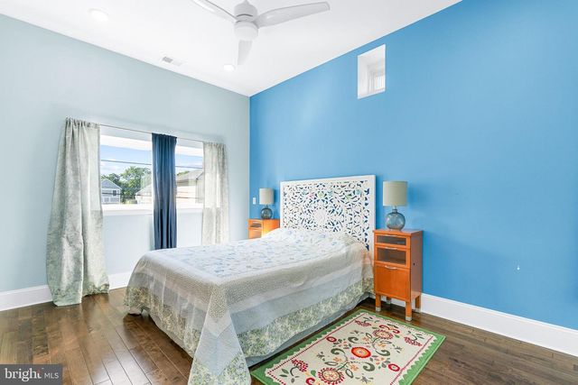 727 61ST AVE, Fairmount Heights, MD 20743
