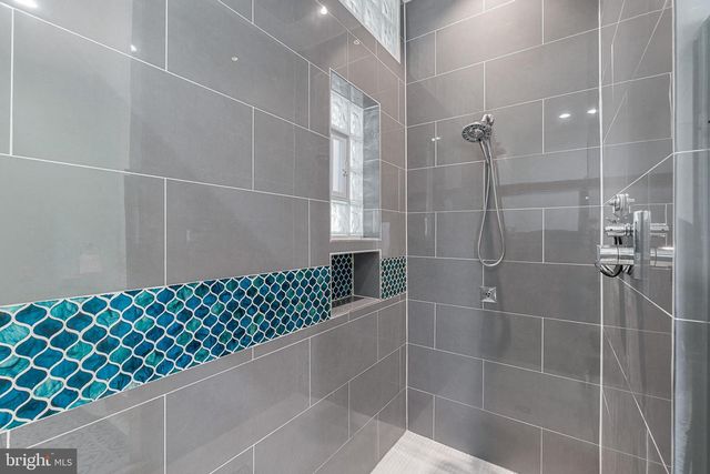 727 61ST AVE, Fairmount Heights, MD 20743