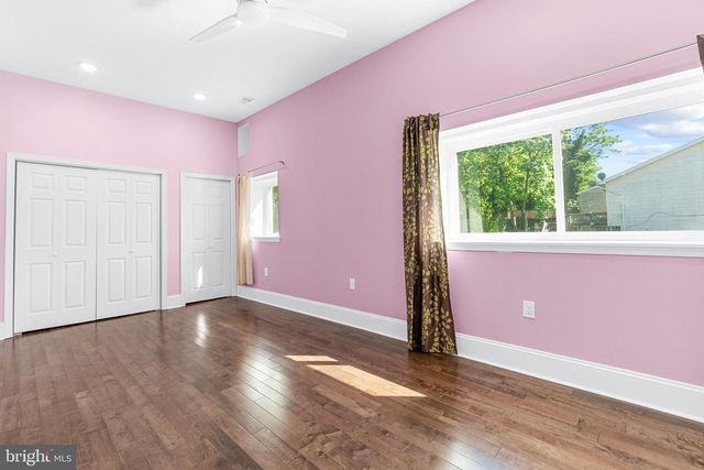 727 61ST AVE, Fairmount Heights, MD 20743
