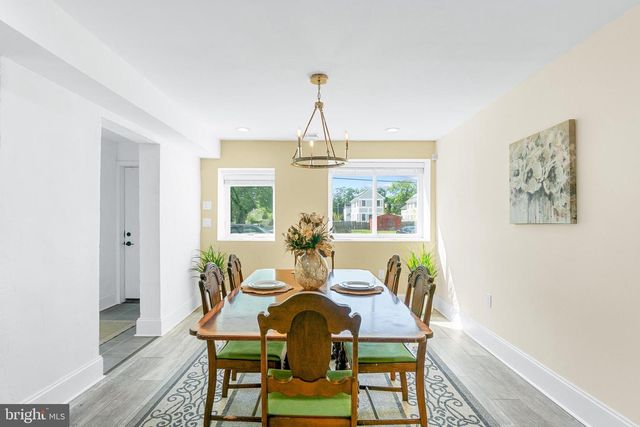 727 61ST AVE, Fairmount Heights, MD 20743