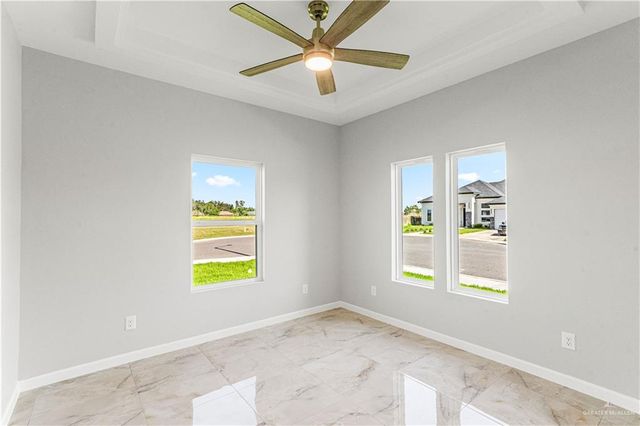 5201 N 42nd Street, Mcallen, TX 78504