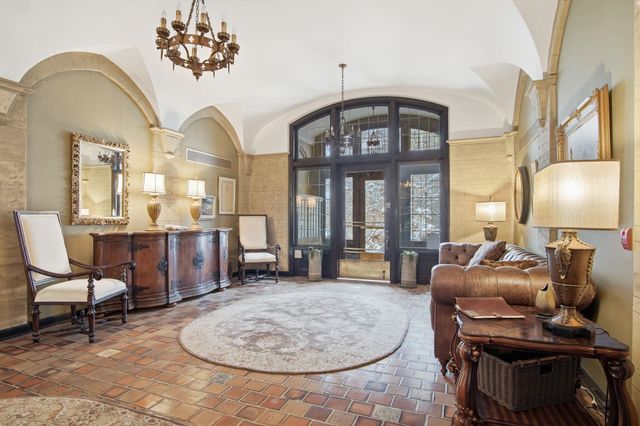 704 W 6th Ave, Spokane, WA 99204