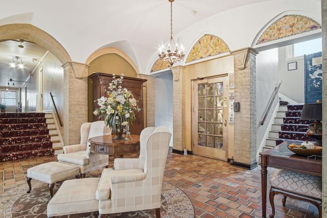 704 W 6th Ave, Spokane, WA 99204