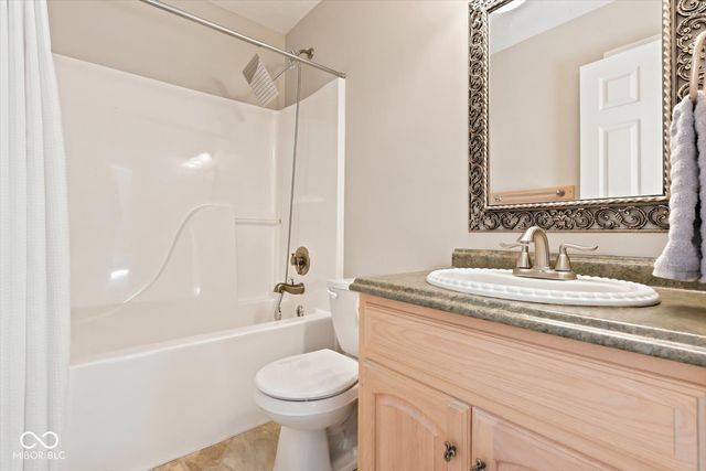 2609 Berwick, Shelbyville, IN 46176