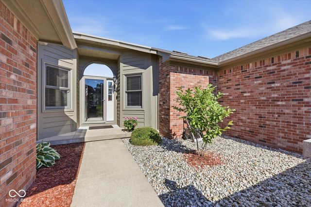 2609 Berwick, Shelbyville, IN 46176