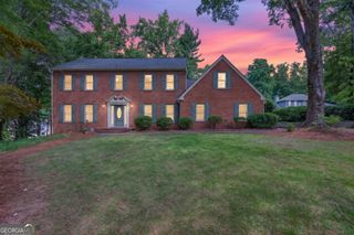 233 Shadowlake Court, Marietta, GA 30067