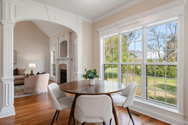 2003 Woodcliff Dr, Smyrna, TN 37167