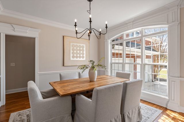 2003 Woodcliff Dr, Smyrna, TN 37167