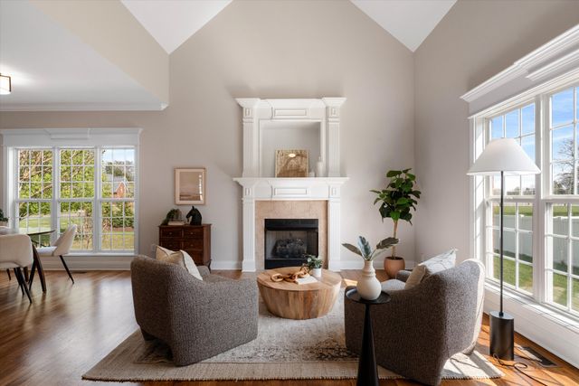 2003 Woodcliff Dr, Smyrna, TN 37167