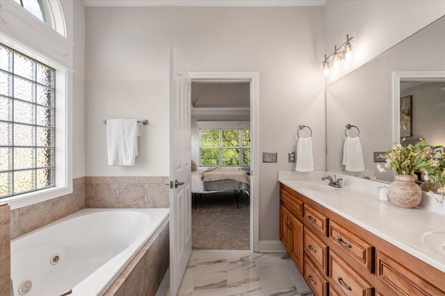 2003 Woodcliff Dr, Smyrna, TN 37167