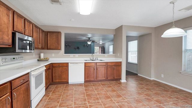 3967 Cherokee Blvd, New Braunfels, TX 78132