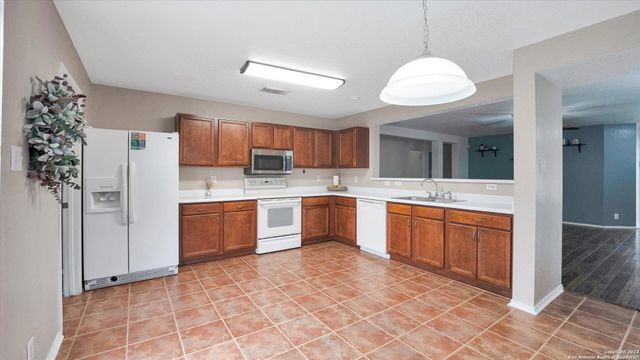 3967 Cherokee Blvd, New Braunfels, TX 78132