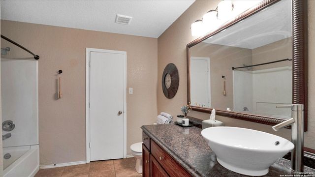 3967 Cherokee Blvd, New Braunfels, TX 78132