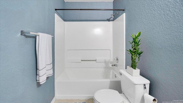 3967 Cherokee Blvd, New Braunfels, TX 78132