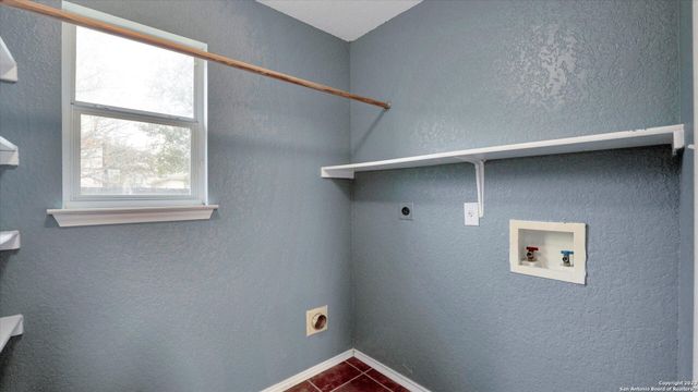 3967 Cherokee Blvd, New Braunfels, TX 78132