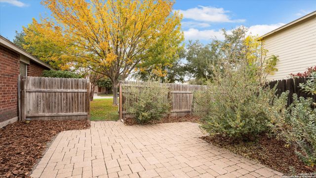 3967 Cherokee Blvd, New Braunfels, TX 78132