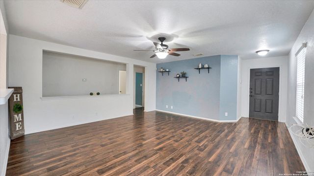 3967 Cherokee Blvd, New Braunfels, TX 78132