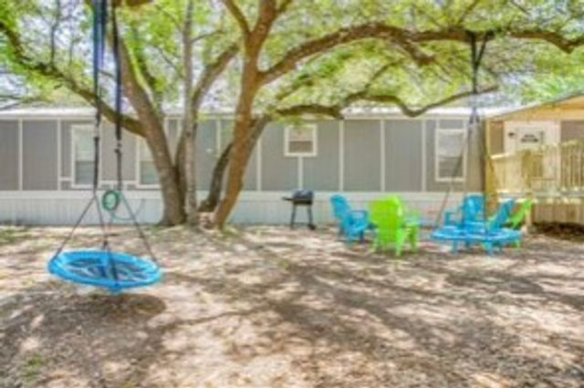 2605 Houston Court, Granbury, TX 76048