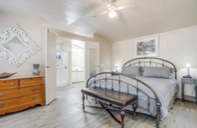 2605 Houston Court, Granbury, TX 76048